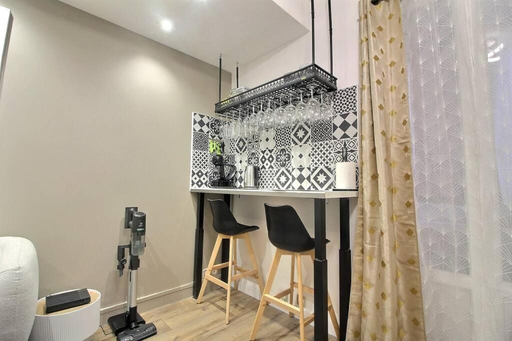 La Demeure Des 3 Colombes Appartement Bois-Colombes Buitenkant foto